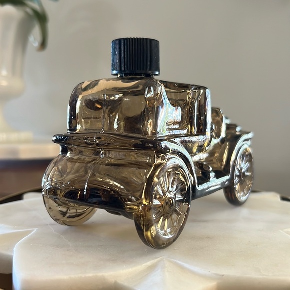 Vintage Avon Reo Depot Wagon After Shave Dark Glass Decanter 1970’s Roadster Car - Picture 5 of 12